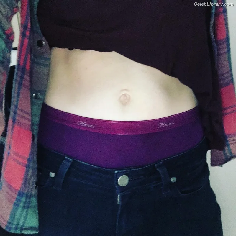 Felicia Day photo 11 of 197