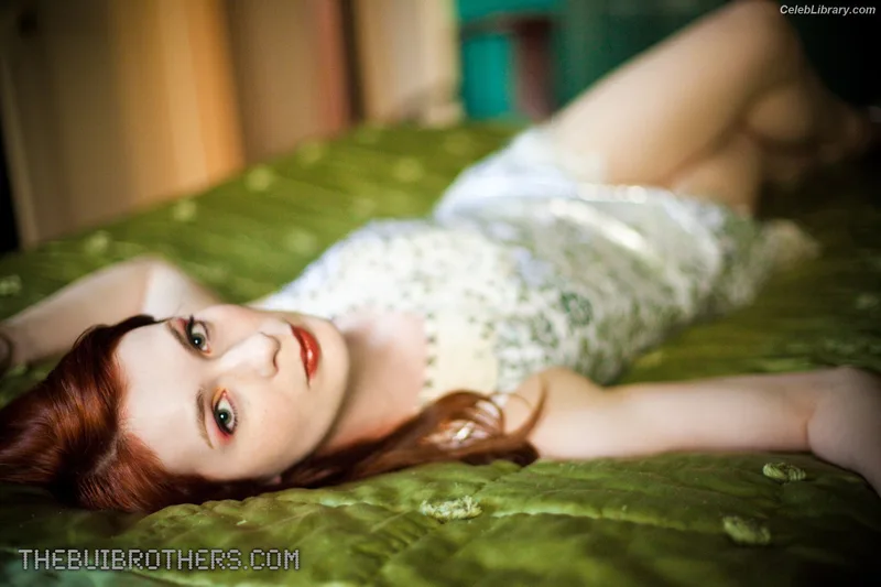 Felicia Day photo 14 of 197
