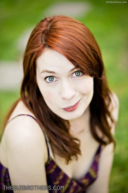 Felicia Day photo 17 of 197