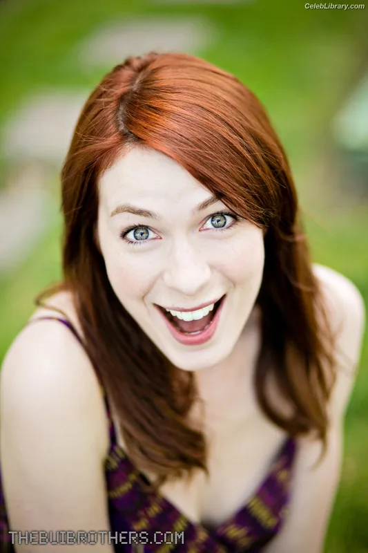 Felicia Day photo 19 of 197