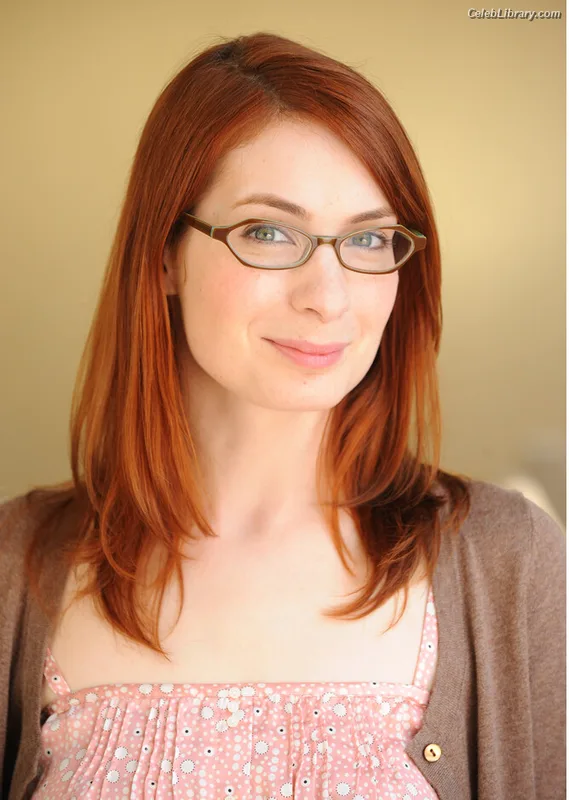 Felicia Day photo 20 of 197