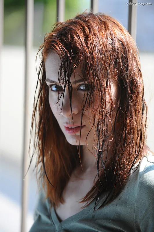 Felicia Day photo 4 of 197