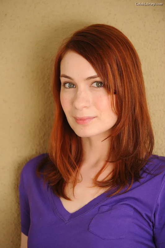 Felicia Day photo 14 of 197