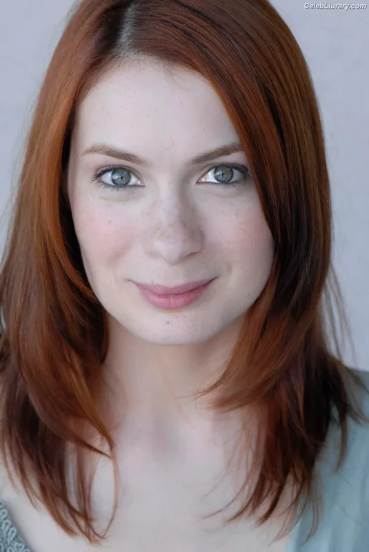 Felicia Day photo 18 of 197