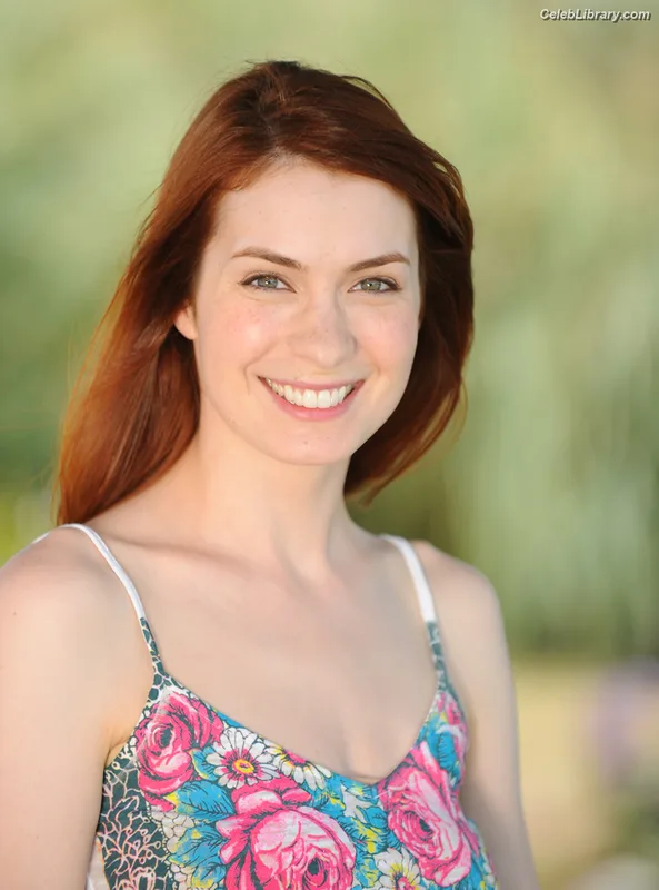 Felicia Day photo 12 of 197