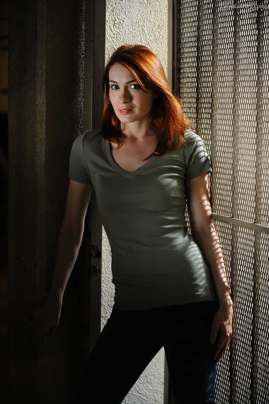 Felicia Day photo 17 of 197