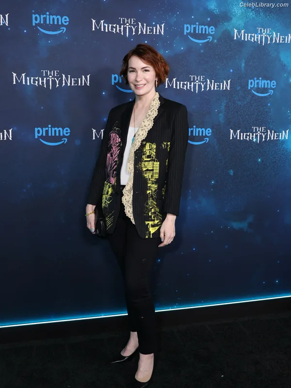 Felicia Day photo 15 of 197