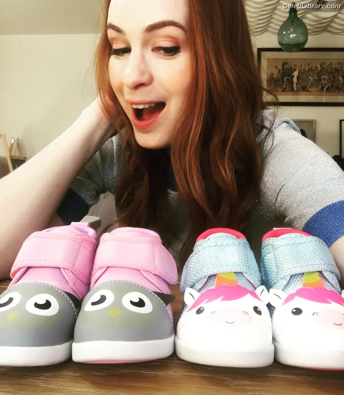 Felicia Day photo 1 of 197