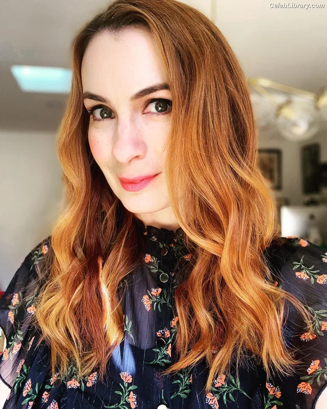 Felicia Day photo 24 of 197
