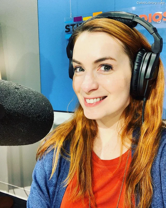 Felicia Day photo 5 of 197