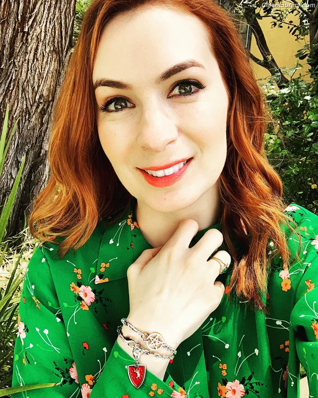 Felicia Day photo 8 of 197
