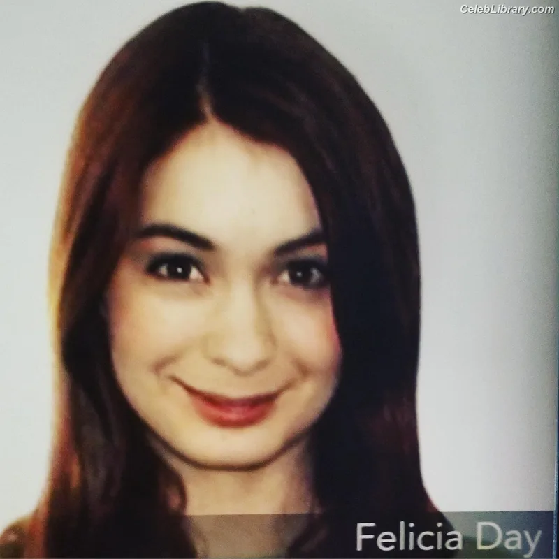 Felicia Day photo 17 of 197