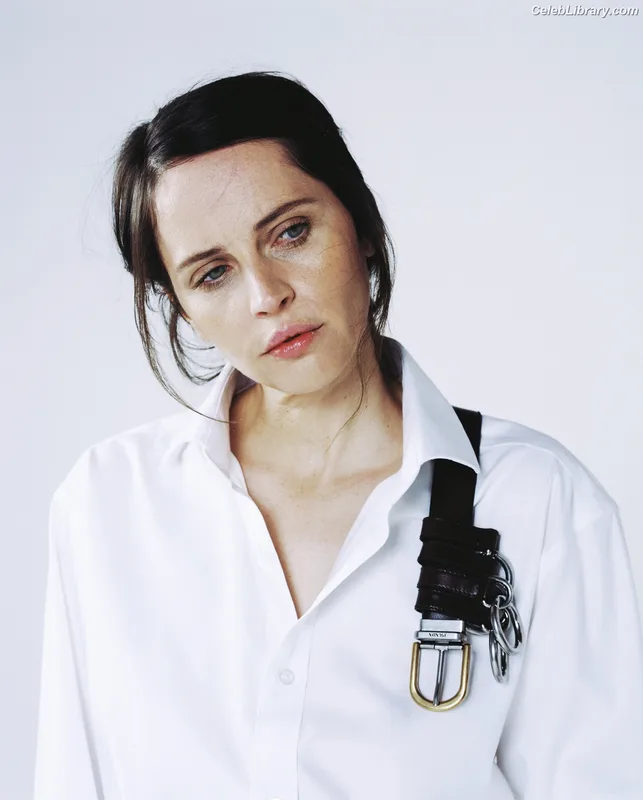 Felicity Jones photo 19 of 236