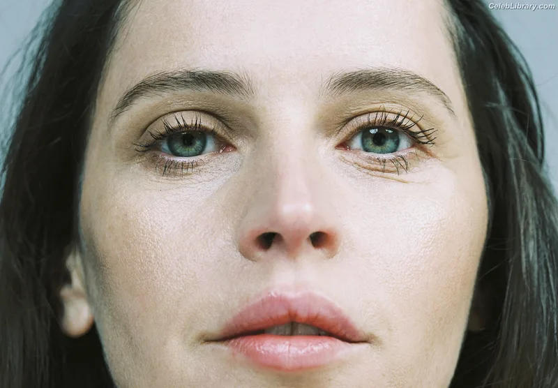 Felicity Jones photo 23 of 236