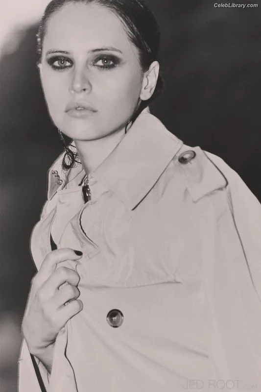 Felicity Jones photo 12 of 236
