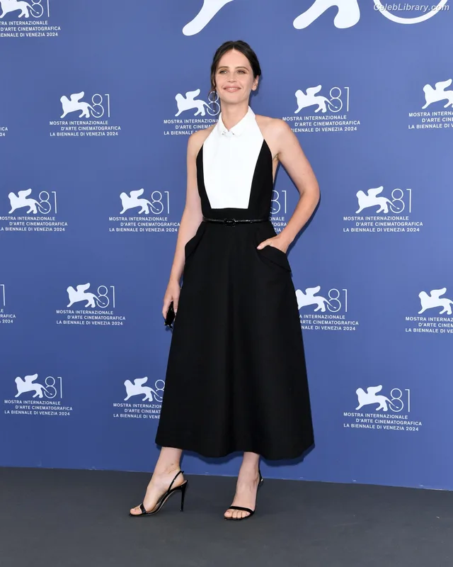 Felicity Jones photo 4 of 236