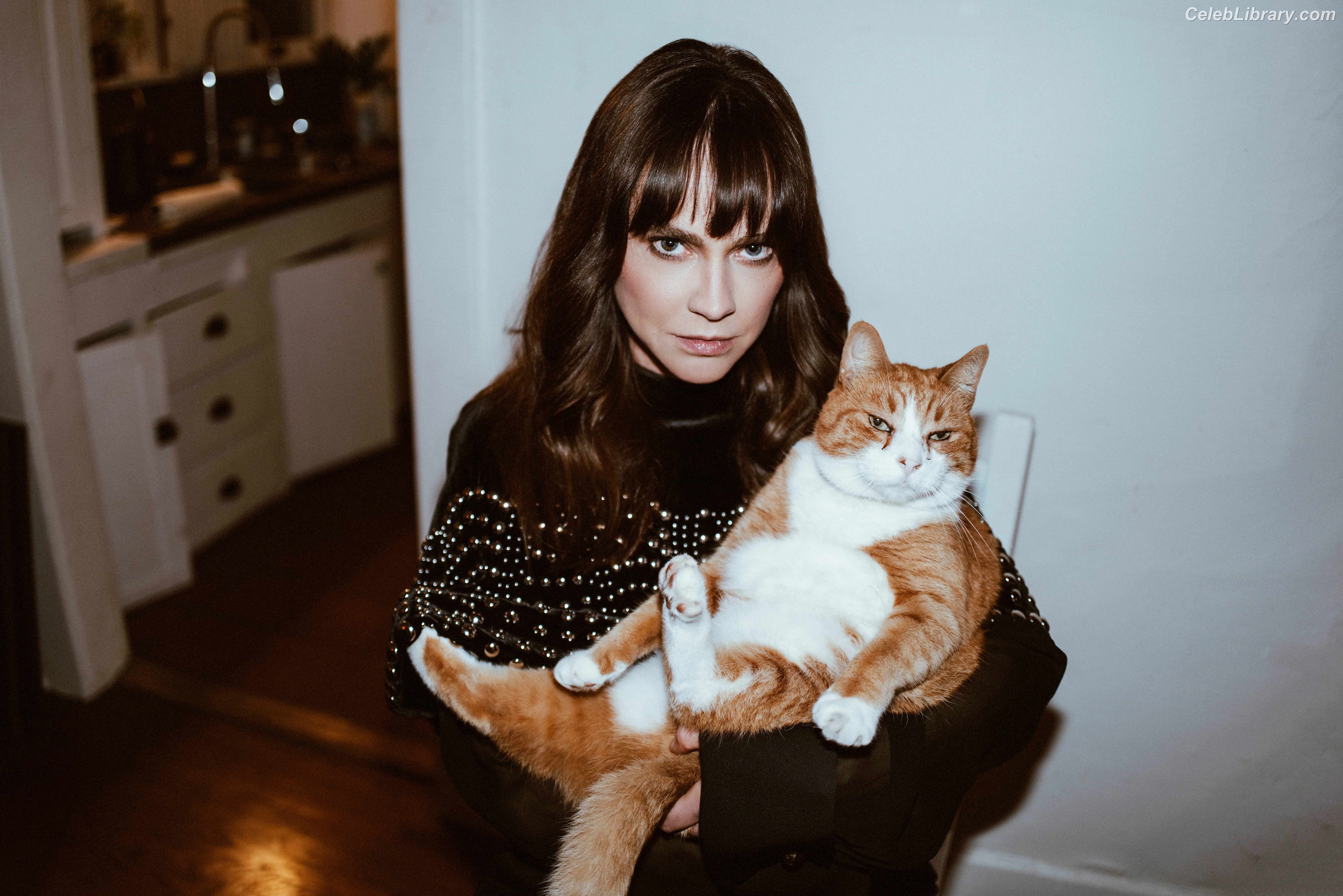 Fiona Dourif photo 3 of 10