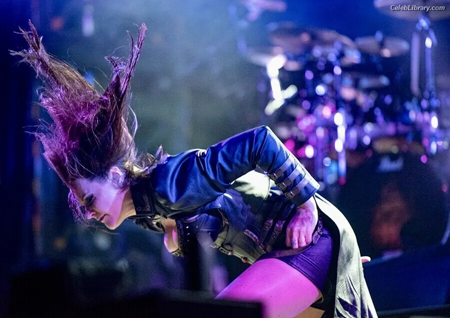 Floor Jansen photo 2 of 291