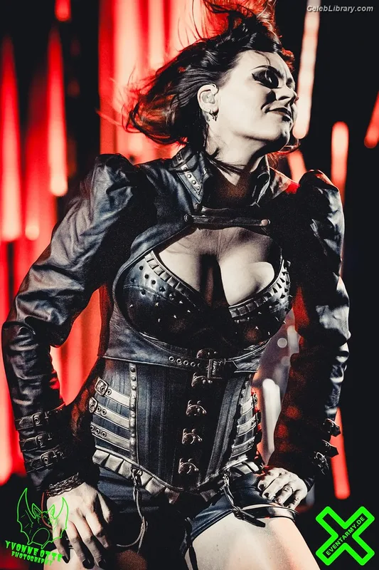 Floor Jansen photo 10 of 292