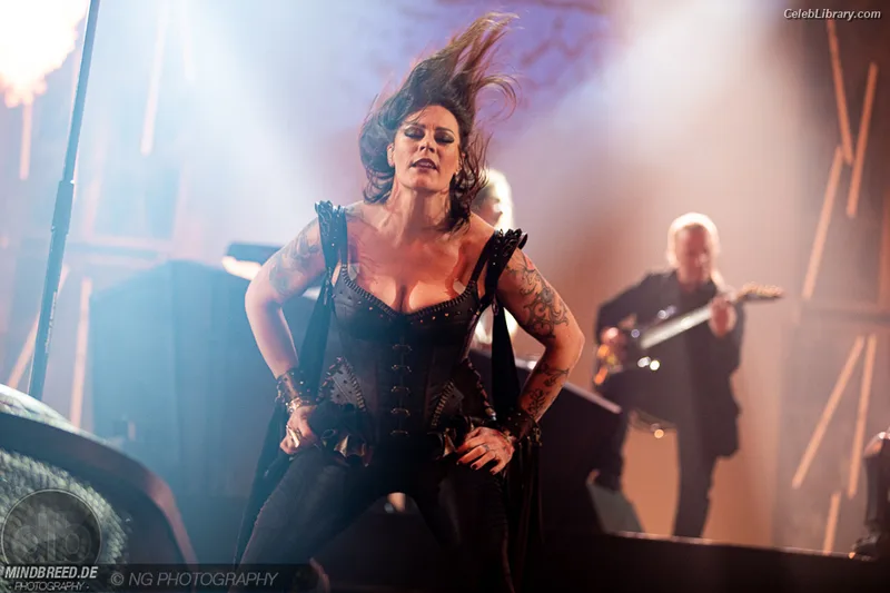 Floor Jansen photo 21 of 292