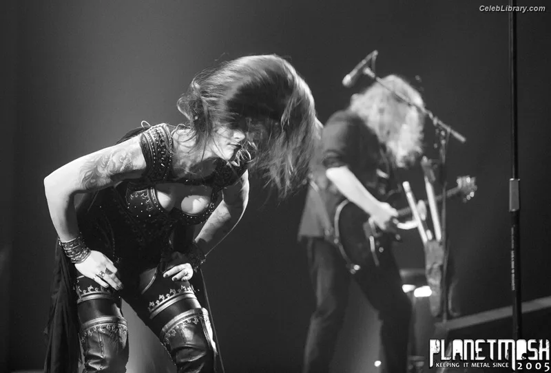 Floor Jansen photo 2 of 292