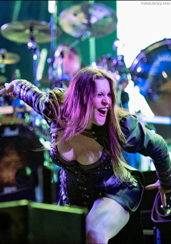 Floor Jansen photo 2 of 292