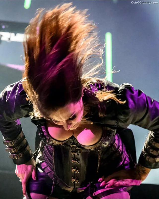 Floor Jansen photo 4 of 292