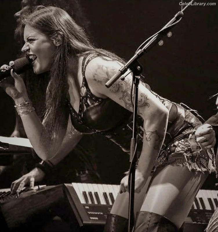 Floor Jansen photo 5 of 292