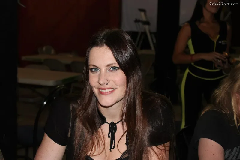 Floor Jansen photo 11 of 292
