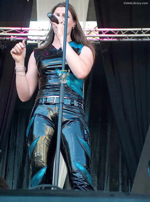 Floor Jansen photo 21 of 292