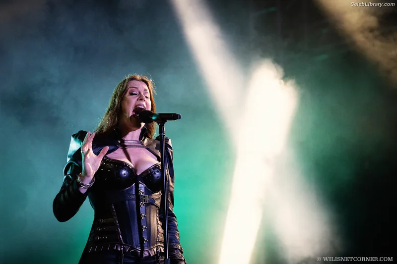 Floor Jansen photo 7 of 292