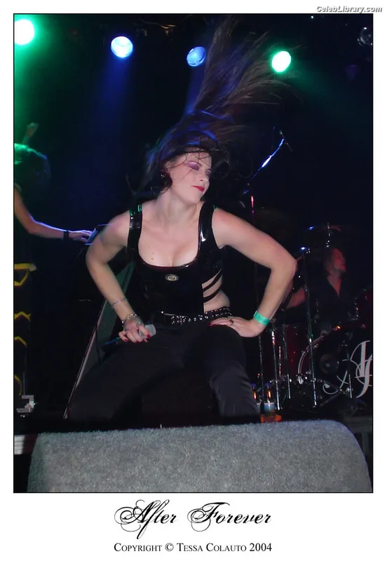 Floor Jansen photo 3 of 292