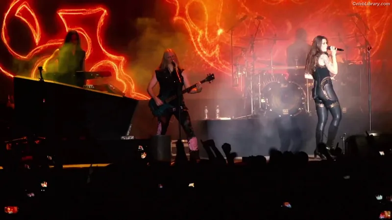 Floor Jansen photo 21 of 292