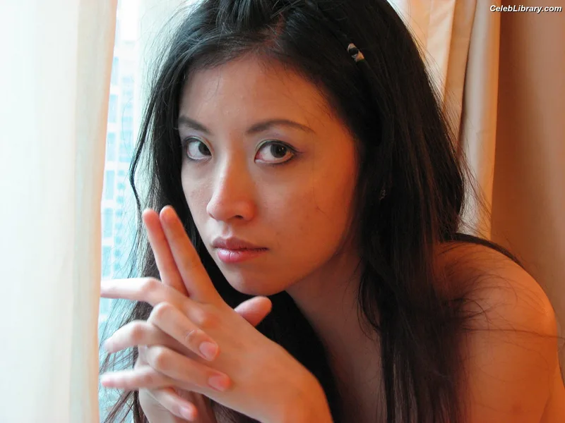 Flora Cheung photo 7 of 199