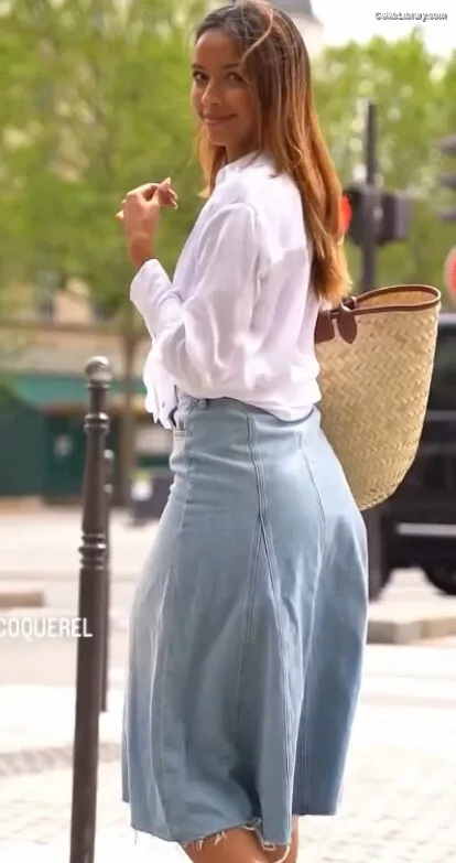 Flora Coquerel photo 11 of 166
