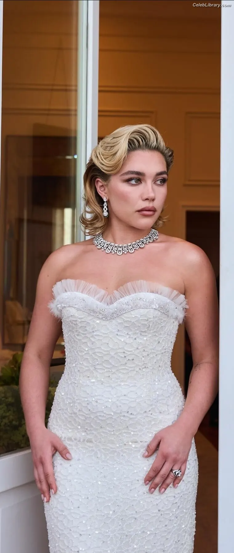 Florence Pugh photo 19 of 1241