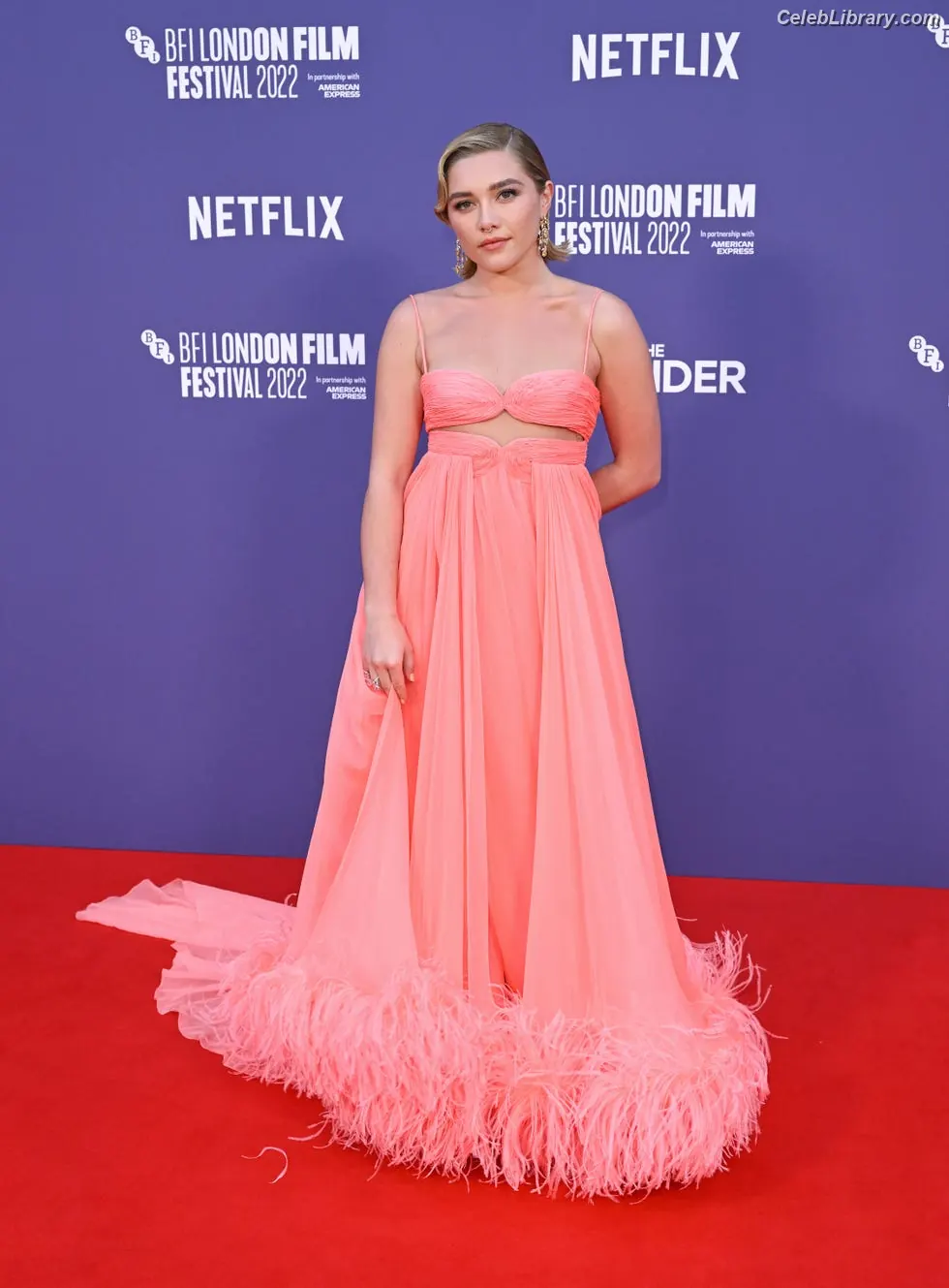 Florence Pugh photo 2 of 1241