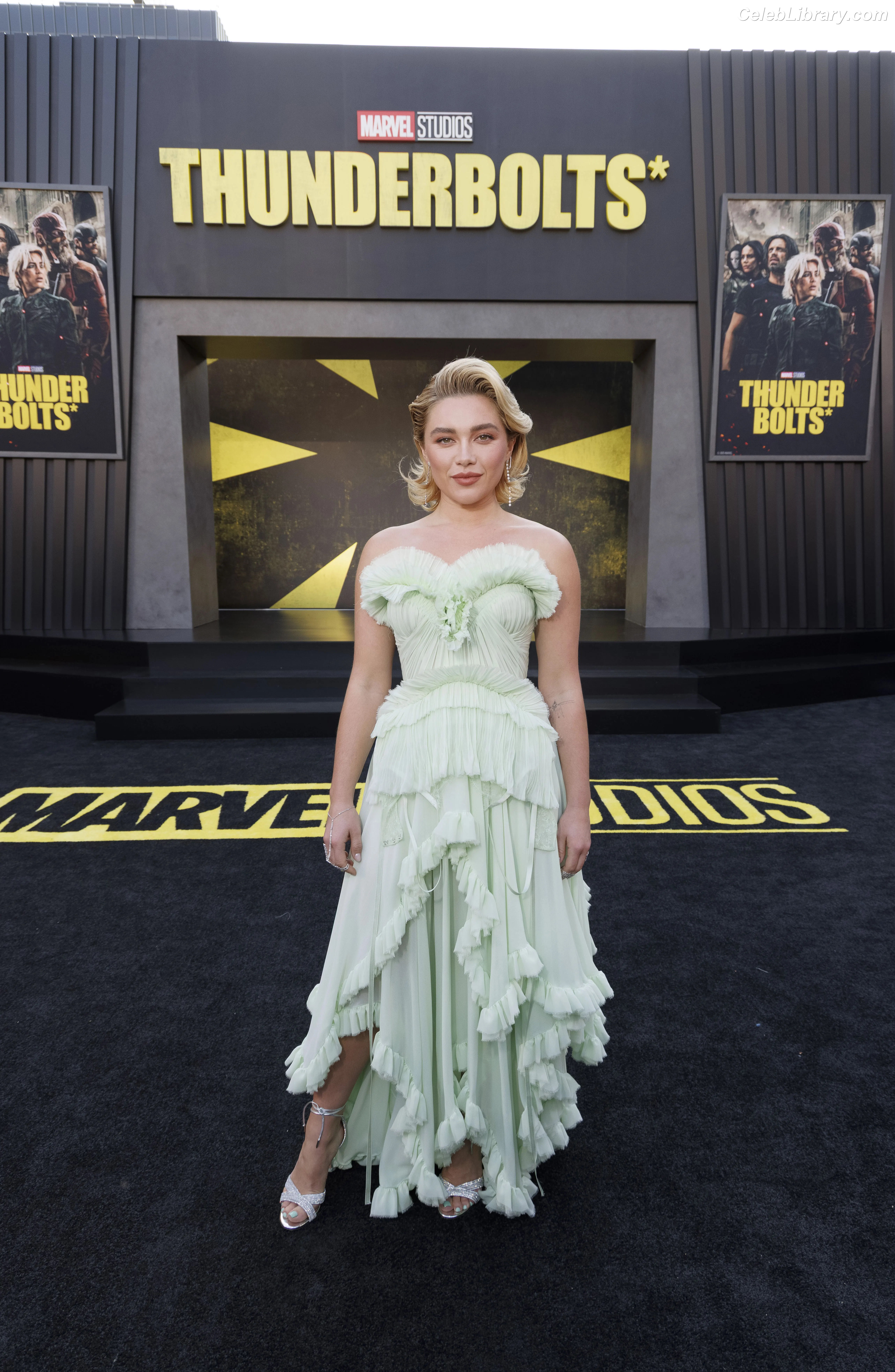Florence Pugh photo 20 of 1241