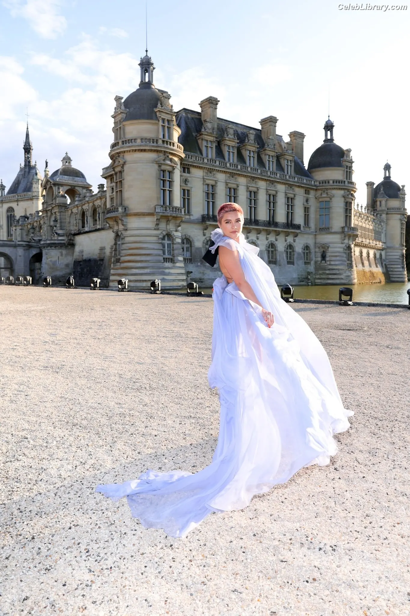 Florence Pugh photo 20 of 1241