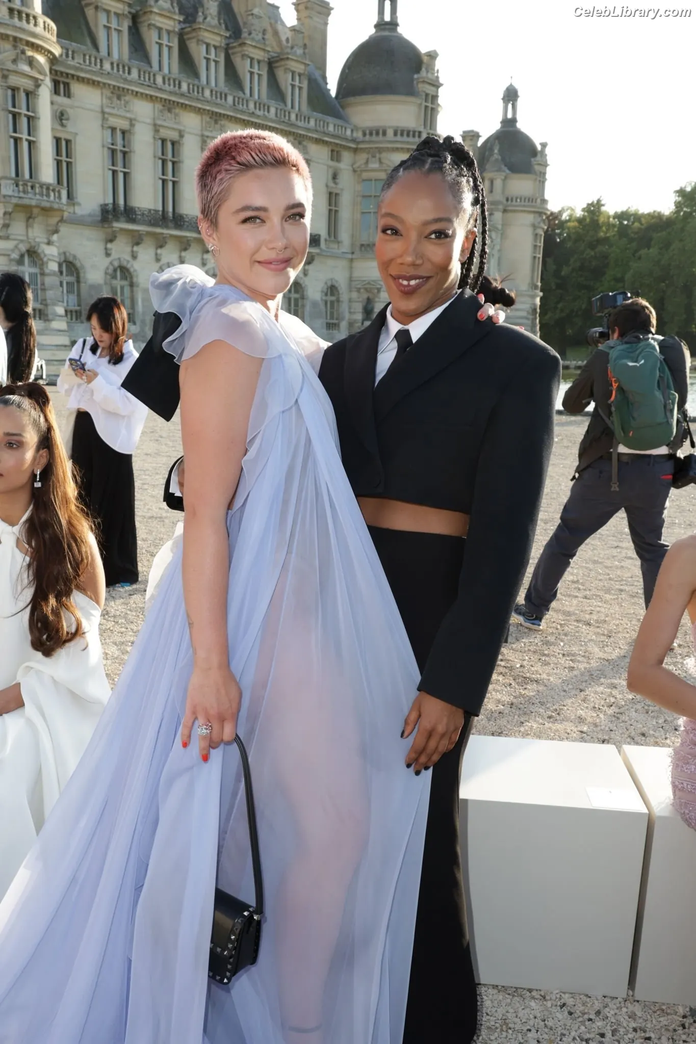 Florence Pugh photo 23 of 1241