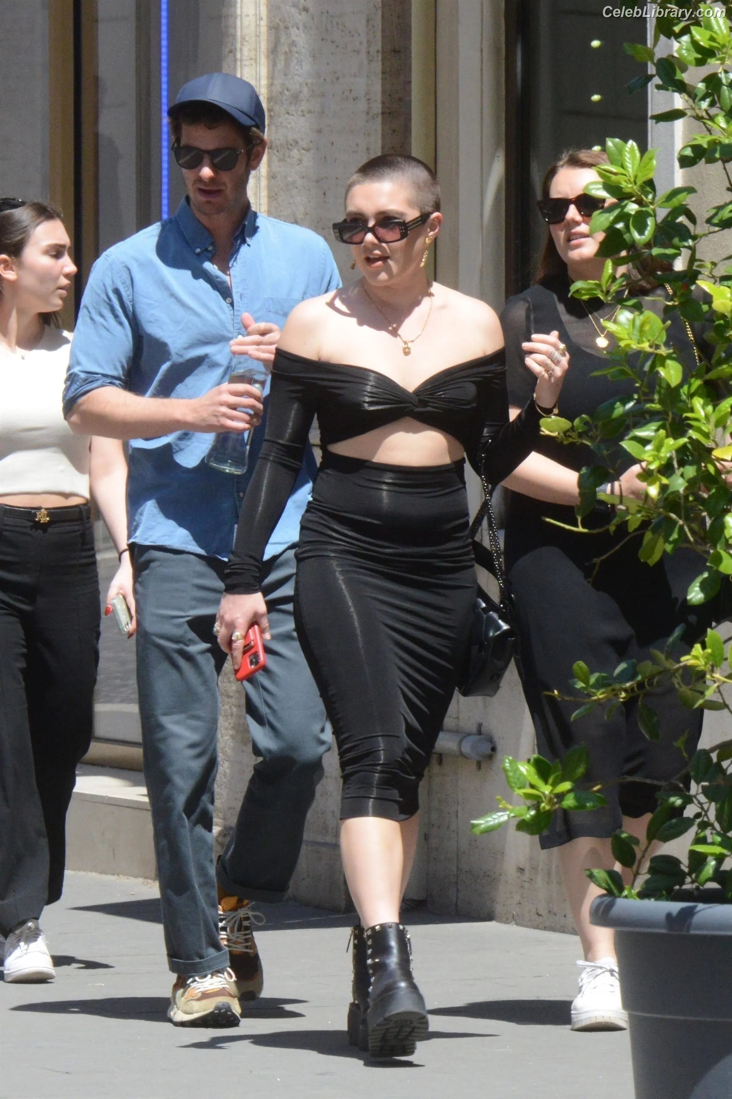 Florence Pugh photo 20 of 1241