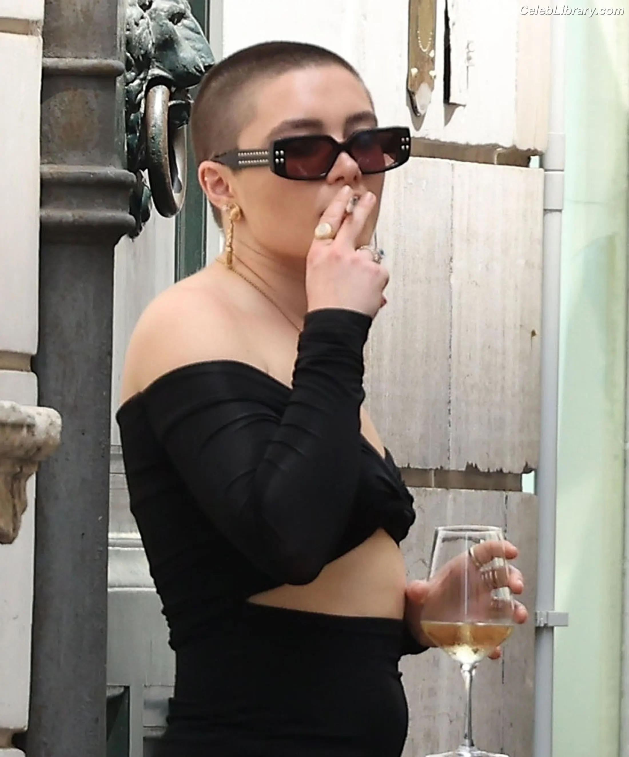 Florence Pugh photo 12 of 1241