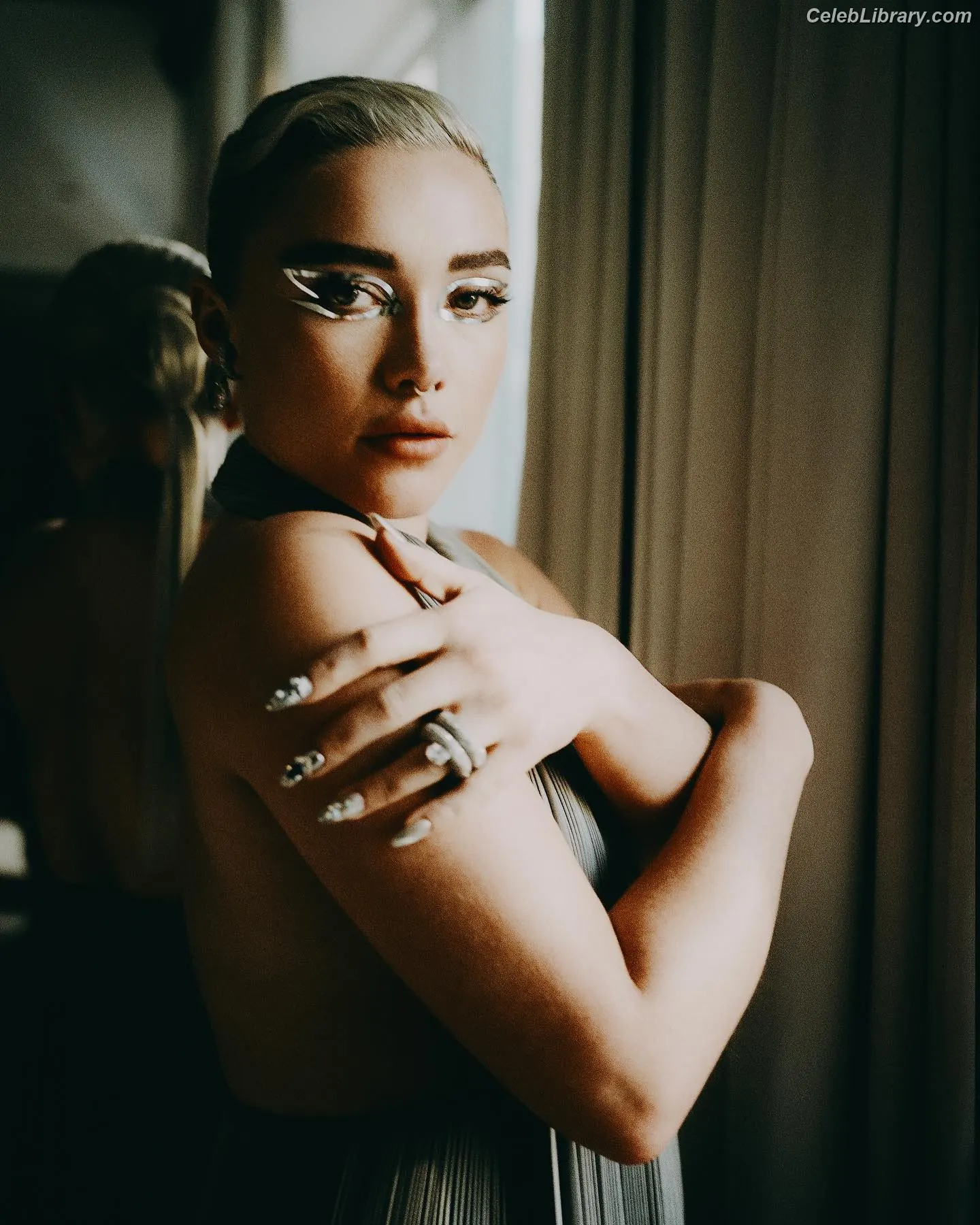 Florence Pugh photo 23 of 1241