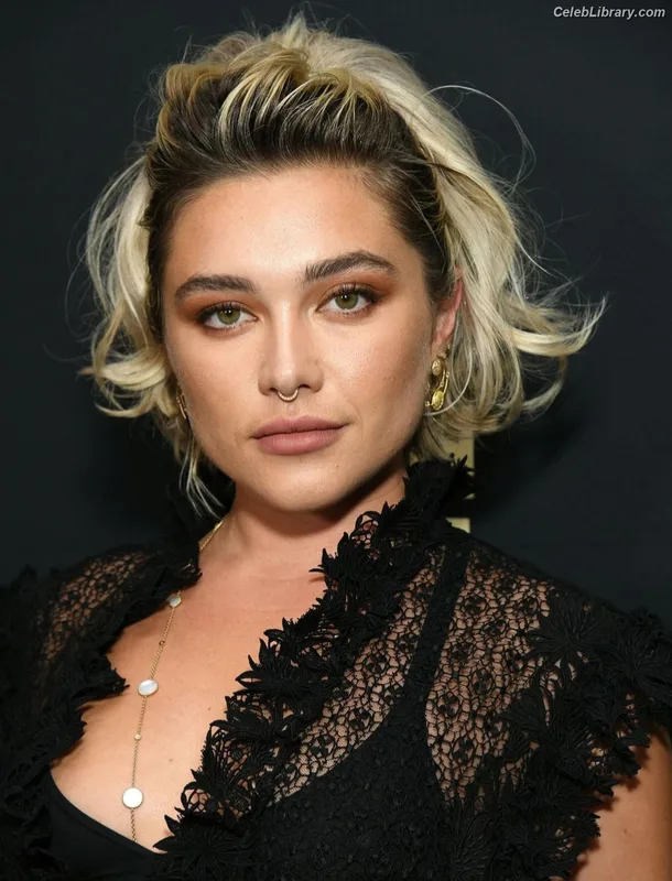 Florence Pugh photo 14 of 1242