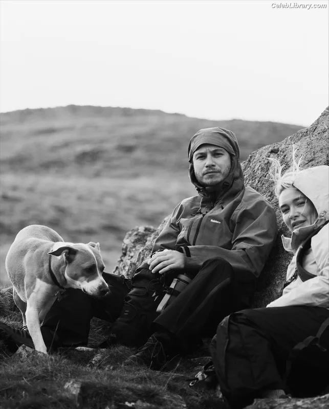 Florence Pugh photo 5 of 1242