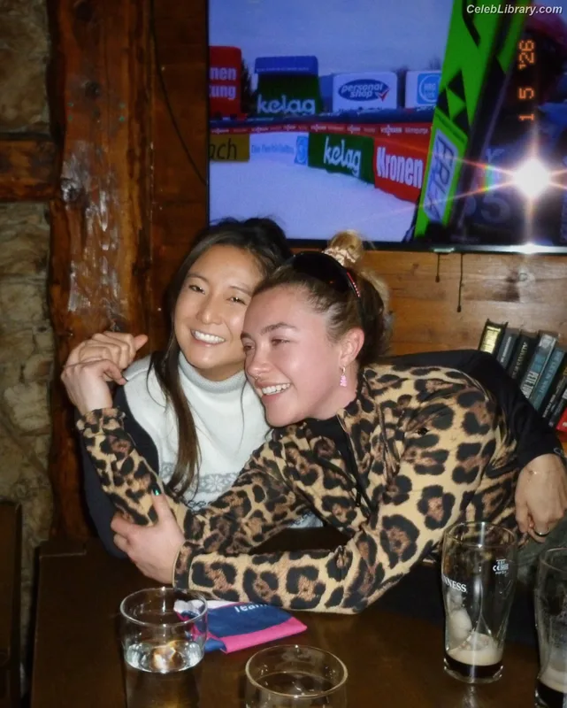 Florence Pugh photo 18 of 1242