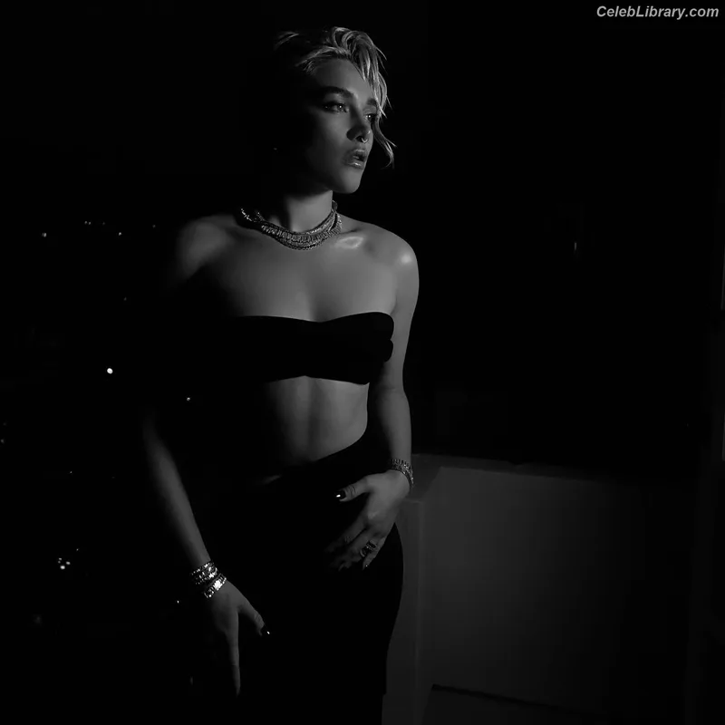 Florence Pugh photo 23 of 1242