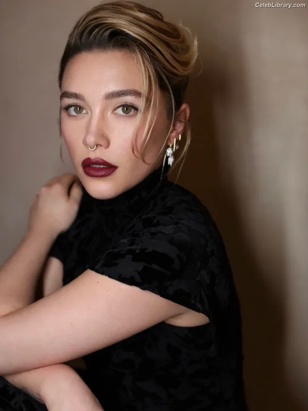 Florence Pugh photo 2 of 1242