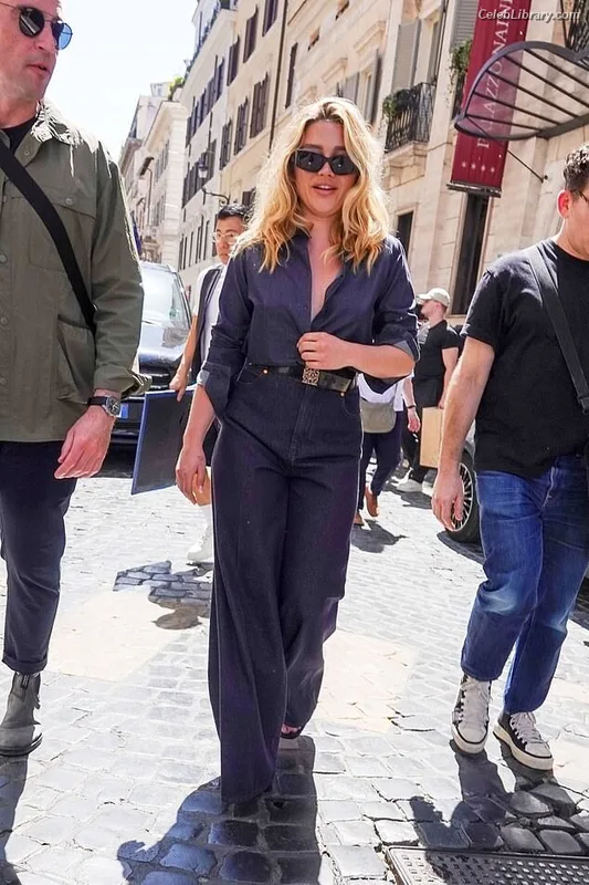 Florence Pugh photo 18 of 1242