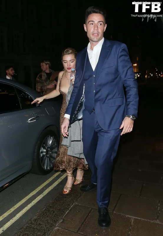 Florence Pugh photo 2 of 1242